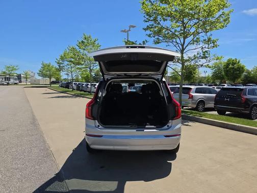 Silver 2025 Volvo XC90 B6 Plus 7-Seater