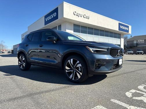 Blue 2026 Volvo XC40 B5 Ultra