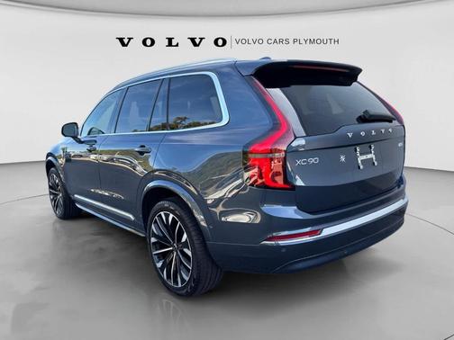 Denim Blue Metallic 2025 Volvo XC90 PLUS