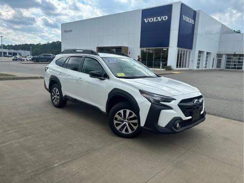 Crystal White Pearl 2025 Subaru Outback Premium