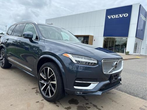 Denim Blue Metallic 2024 Volvo XC90 B6 Plus Bright Theme 7-Seater