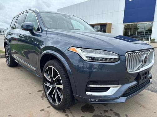 Denim Blue Metallic 2024 Volvo XC90 B6 Plus Bright Theme 7-Seater