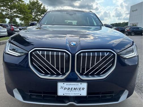 Black Sapphire Metallic 2026 BMW X3 30 xDrive