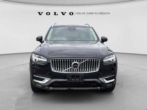 Onyx Black Metallic 2024 Volvo XC90 B6 Plus Bright Theme 7-Seater