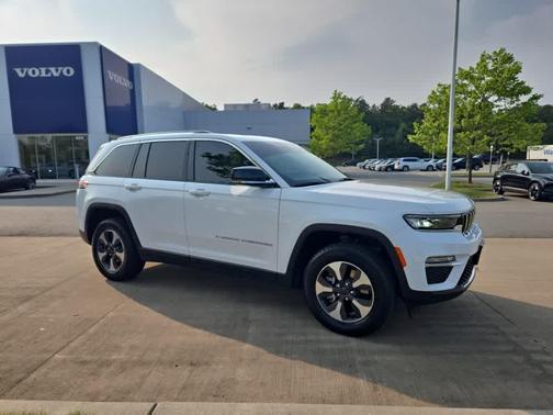 2023 Jeep Grand Cherokee 4xe Base