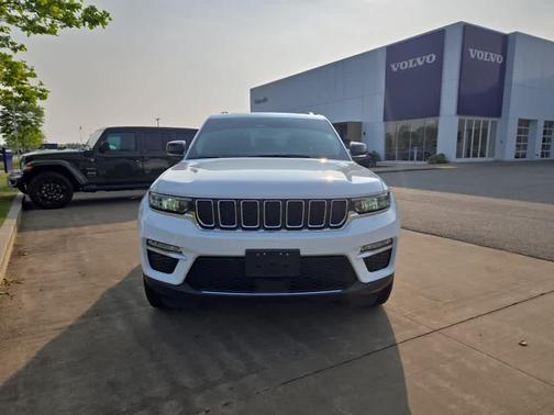 2023 Jeep Grand Cherokee 4xe Base