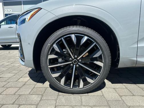 Gray 2026 Volvo XC60 B5 Ultra