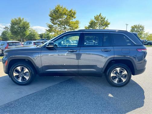 2024 Jeep Grand Cherokee 4xe Base