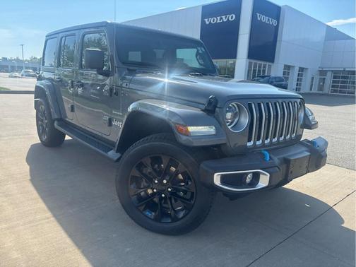 Sting Gray Clearcoat 2023 Jeep Wrangler 4xe Sahara