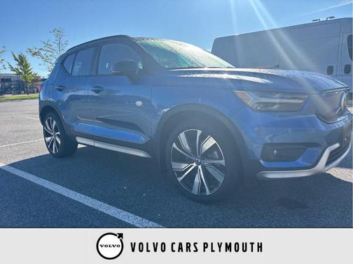 2021 Volvo XC40 Recharge Pure Electric P8