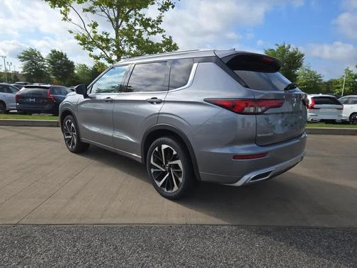 2022 Mitsubishi Outlander SEL