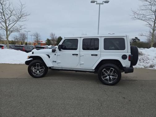 2024 Jeep Wrangler 4xe Sport