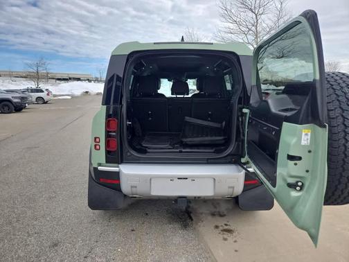 2023 Land Rover Defender 75th Limited Edition