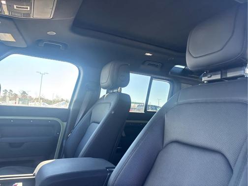 2023 Land Rover Defender 75th Limited Edition