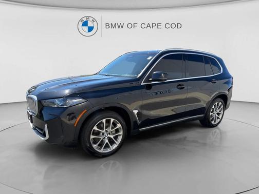 Black Sapphire Metallic 2024 BMW X5 xDrive40i