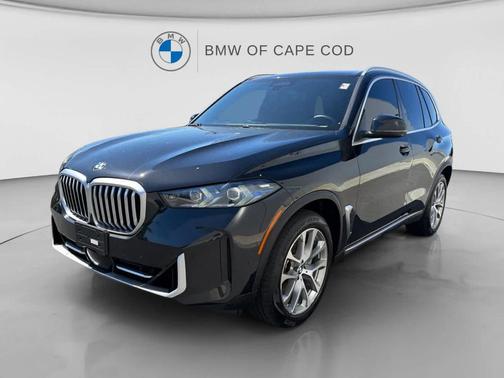 Black Sapphire Metallic 2024 BMW X5 xDrive40i