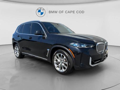 Black Sapphire Metallic 2024 BMW X5 xDrive40i