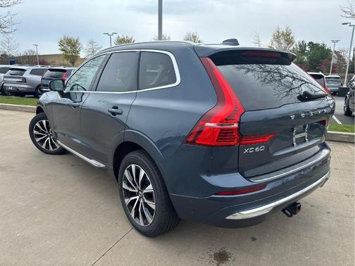 Denim Blue Metallic 2023 Volvo XC60 B5 Plus Bright Theme