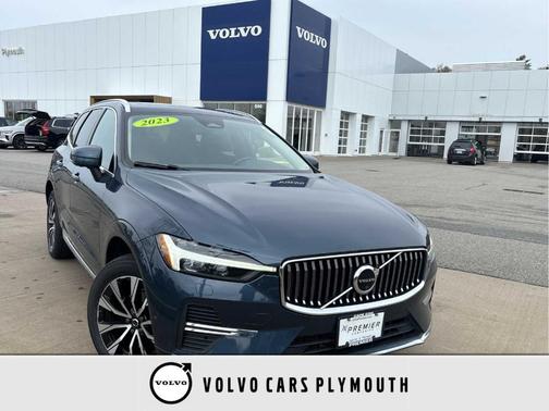 Denim Blue Metallic 2023 Volvo XC60 B5 Plus Bright Theme