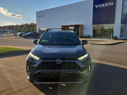 2023 Toyota RAV4 Hybrid XSE
