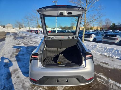 2024 Toyota Prius Prime SE