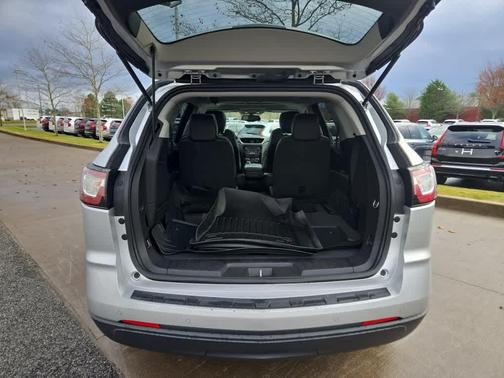 2017 Chevrolet Traverse 2LT
