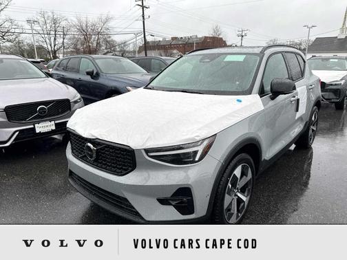 Gray 2026 Volvo XC40 B5 Plus