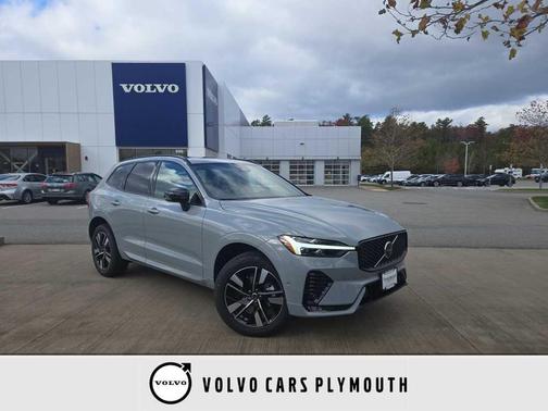 2026 Volvo XC60 B5 Plus