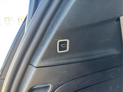 Fathom Blue Pearlcoat 2023 Chrysler Pacifica Hybrid Touring L