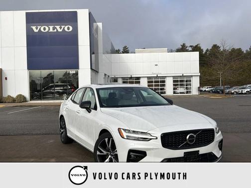 2025 Volvo S60 B5 Core
