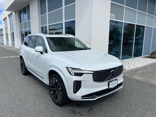 2026 Volvo XC90 B6 Plus 7-Seater