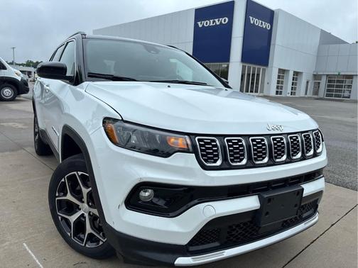 Bright White Clearcoat 2024 Jeep Compass Limited