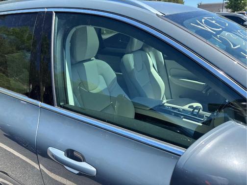 Gray 2023 Volvo XC60 B5 Plus Bright Theme