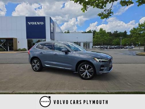 Gray 2023 Volvo XC60 B5 Plus Bright Theme