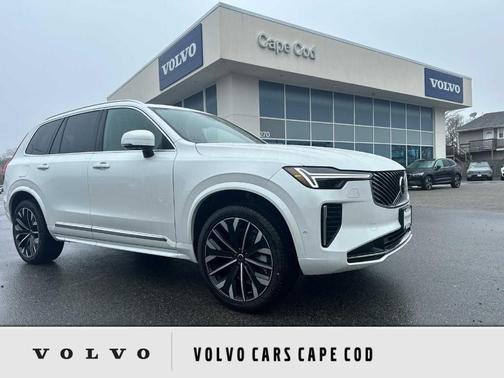 Crystal White Pearl 2026 Volvo XC90 B6 Plus 7-Seater