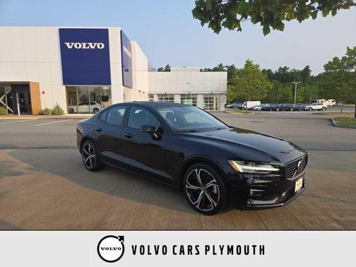 2025 Volvo S60 B5 Plus