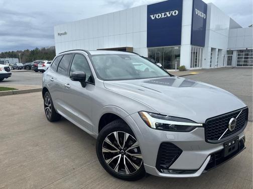 Silver 2025 Volvo XC60 B5 Core