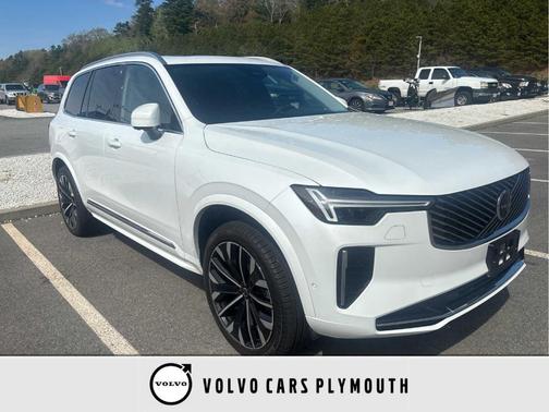 Crystal White Metallic 2025 Volvo XC90 B6 Plus 7-Seater