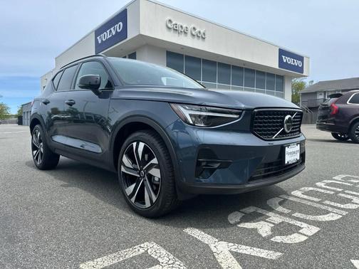 Denim Blue 2026 Volvo XC40 B5 Plus