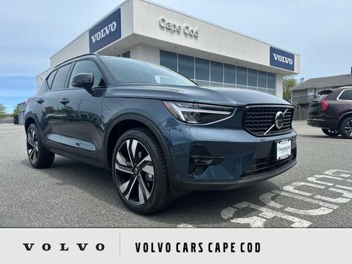 Denim Blue 2026 Volvo XC40 B5 Plus