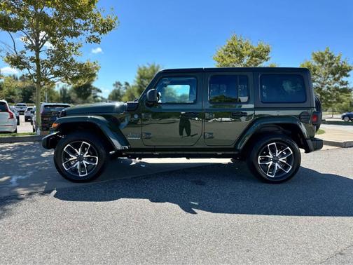 2024 Jeep Wrangler 4xe Sport