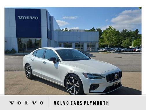 2025 Volvo S60 B5 Core