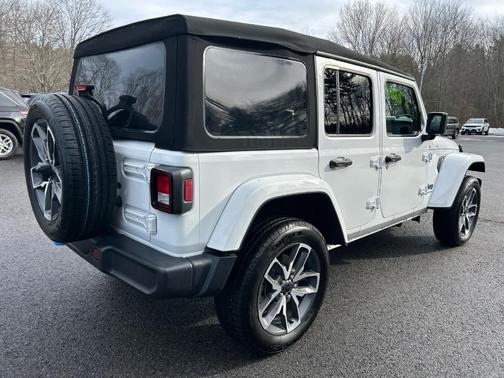 2024 Jeep Wrangler 4xe Sport