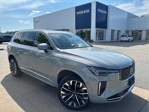Metallic 2026 Volvo XC90 B6 Plus 7-Seater
