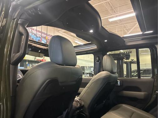 2024 Jeep Wrangler 4xe High Altitude