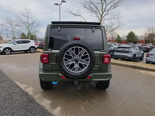 Sarge Green Clearcoat 2024 Jeep Wrangler 4xe High Altitude
