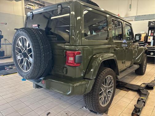 2024 Jeep Wrangler 4xe High Altitude