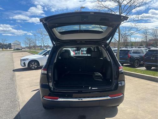 Diamond Black 2022 Jeep Grand Cherokee 4xe Base