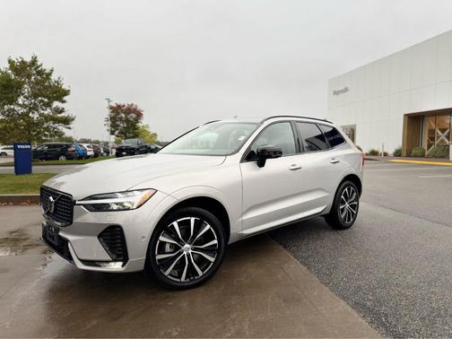 2025 Volvo XC60 B5 Plus