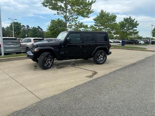 Black Clearcoat 2024 Jeep Wrangler 4xe Sport